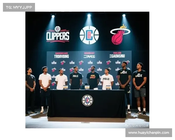 NBA球队人员大调整引发新赛季风云变幻球员转会交易深度分析 NBA球队人员大调整引发新赛季风云变幻球员转会交易深度分析